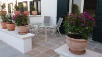 A balcony or terrace at Il Fico d'India dell'Antico orto