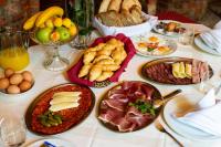 Jídlo v bed and breakfast nebo okolí