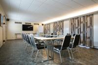 TV a/nebo společenská místnost v ubytování Best Western Plus Theodor Storm Hotel