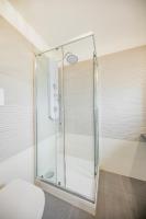 A bathroom at Marechiaro House