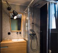 Kúpeľňa v ubytovaní Allure Central Boutique Hotel