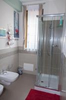 A bathroom at B&B Villa Carmen