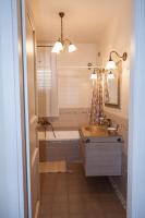 A bathroom at B&B Villa Carmen