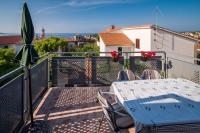 Balkón alebo terasa v ubytovaní Apartment Sandra Krk
