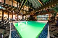 Der Swimmingpool an oder in der Nähe von Mauritius Hotel & Therme