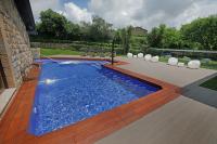 Bazén v ubytování Hotel Spa San Marcos nebo v jeho okolí