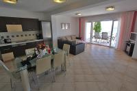 Kuchyňa alebo kuchynka v ubytovaní Beachfront Apartments Baricevic with Pool