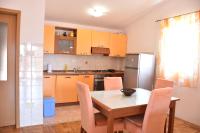 Kuchyňa alebo kuchynka v ubytovaní Apartman Branka- Sea view