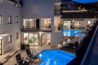 Bazén v ubytovaní Hotel - Teranea City Hvar alebo v jeho blízkosti