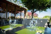 Restaurace v ubytování Hôtel Les Hauts de Meursault