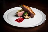 Φαγητό σε αυτό το ξενοδοχείο ή κάπου εκεί κοντά