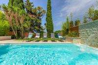 Bazén v ubytování Hedera Estate, Villa Hedera nebo v jeho okolí
