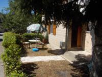 Ogród w obiekcie Cottage in montagna Montemonaco