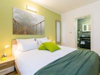 Kuchyň nebo kuchyňský kout v ubytování Pool Premium Apartment
