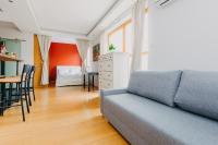 Posteľ alebo postele v izbe v ubytovaní ShortStayPoland Chelmska (B5)