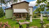 Vonkajšia záhrada v ubytovaní Anavasi Mountain Resort