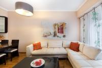 A seating area at Acropolis Stylish Suite
