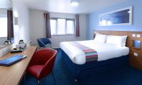 Travelodge Waterfordにあるベッド