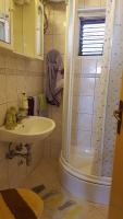 Kúpeľňa v ubytovaní Rooms Roza