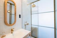 Kúpeľňa v ubytovaní Nao Catedral Boutique Hotel