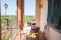 Balkón alebo terasa v ubytovaní La Villa di Torraiolo