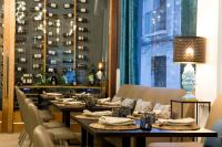 Posezení v ubytování Quart Youth Hostel & Apartments