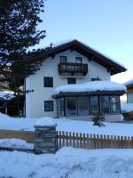 The building in which Az apartmant is located