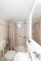 A bathroom at Kallithea Studios