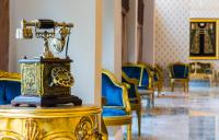 Posezení v ubytování REAL KiNG SUiTE HOTEL