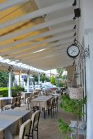 Restauracja lub miejsce do jedzenia w obiekcie Polizotou Rooms
