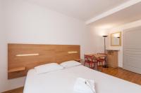 Residhotel Vieux Portにあるベッド