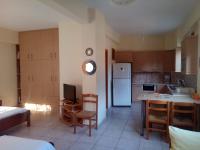 Kuchyňa alebo kuchynka v ubytovaní Ostria Maisonettes and Studios