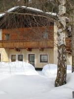 Obiekt Haus am Brunnen zimą