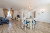 TV a/nebo společenská místnost v ubytování Sakarun House - Ivana