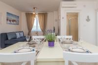 Posezení v ubytování Sakarun House - Ivana