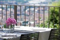 A balcony or terrace at Relais San Vigilio al Castello