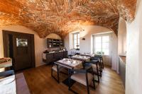 A kitchen or kitchenette at Relais San Vigilio al Castello