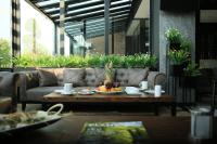 A seating area at Alfa Suites & SPA