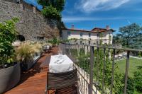 A garden outside Relais San Vigilio al Castello