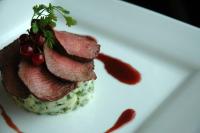 Jídlo v hotelu nebo okolí