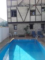 Bazén v ubytování Apartamentos La Iguana nebo v jeho okolí