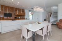 Kuchyňa alebo kuchynka v ubytovaní Villa Equilibrium Costa Adeje