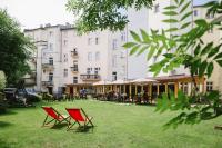 Ogród w obiekcie Hotel Yarden by Artery Hotels