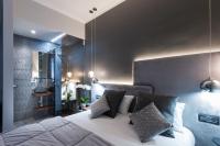 Posteľ alebo postele v izbe v ubytovaní LuMa Suite Via Veneto - Your luxury style 22