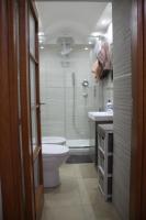 A bathroom at A due passi dal Duomo