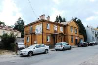 Budynek, w którym mieści się apartament