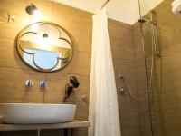 A bathroom at Il Sestante