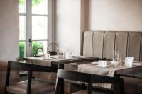 A seating area at Relais San Vigilio al Castello