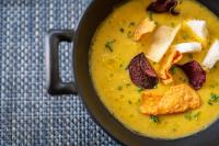 Jídlo v hotelu nebo okolí