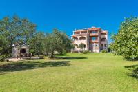 Vonkajšia záhrada v ubytovaní Luxury Apartments Garden